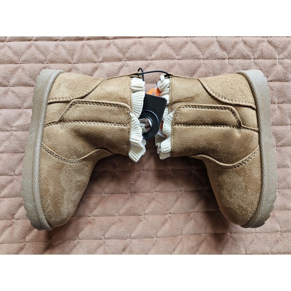 NWT Wonder Nation Toddler Girls Chestnut Tan Boots Faux Shearling 18 Mos, Size 6 - Picture 6 of 10